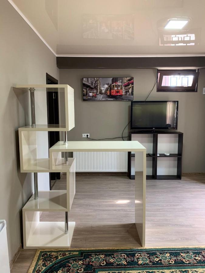 Bed and Breakfast Art Hole Kutaisi Exterior foto