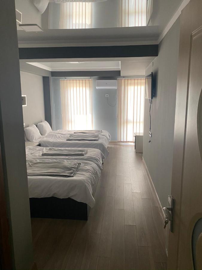 Bed and Breakfast Art Hole Kutaisi Exterior foto