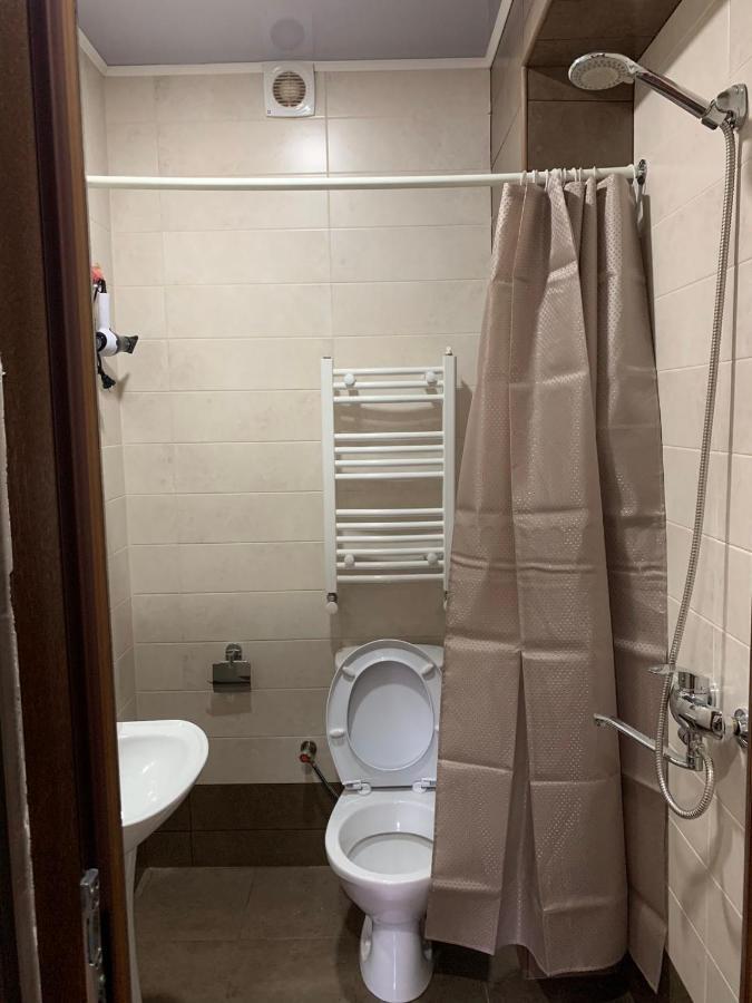 Bed and Breakfast Art Hole Kutaisi Exterior foto