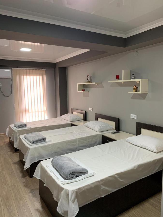 Bed and Breakfast Art Hole Kutaisi Exterior foto